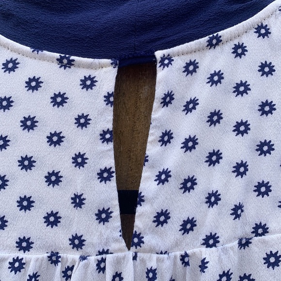 Maeve by Anthropologie. White and Blue sunshine polkadots Sleeveless Top w/ tie - Picture 5 of 5